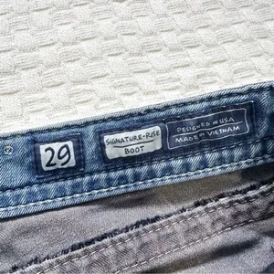 Miss Me Womens Size 29 Signature Rise Boot Cut Jeans Embellished Back Pockets thumbnail 8