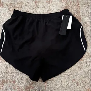Black and white mono B shorts #monob #monobshorts thumbnail 1