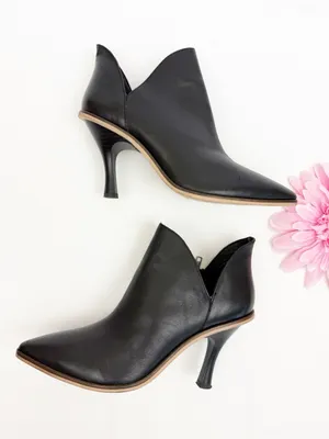 Free People Shiloh Heeled Ankle Boots Booties Black Leather thumbnail 8