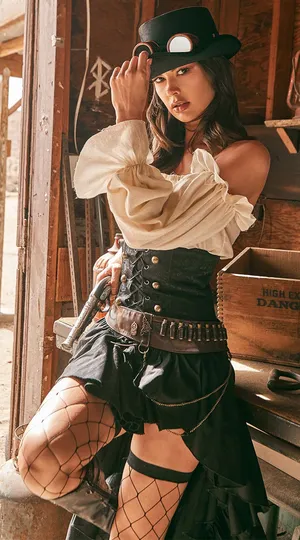 NEW Steampunk Sexy Seductress Costume Size Medium thumbnail 1