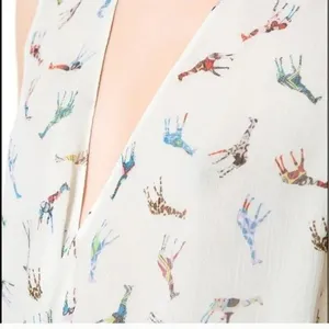 Zara Trafaluc Womens XS White Colorful Giraffe Print Sleeveless‎ Wrap Blouse Top thumbnail 5