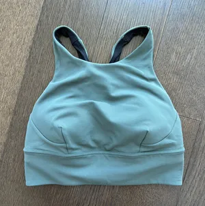 Lululemon light green wunder train longline bra thumbnail 1