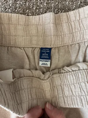 Old Navy Linen Wide-Leg Pants thumbnail 3
