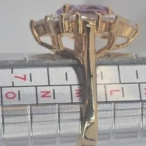Ring Womens 6.25 Cocktail Purple Gold Tone Faux Amethyst‎ CZ EUC thumbnail 3