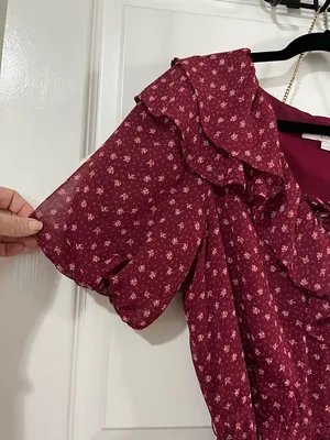 LOFT Flowy Chiffon Midi Dress Maroon Floral Ruffle cap Sleeve Sz M Fem Romantic thumbnail 8