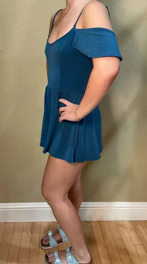 URBAN OUTFITTERS Off Shoulder Teal Ruffle Stretch Shorts Romper - size XS thumbnail 3