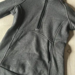 Lululemon Scuba Tumbled Fleece Funnel-Neck Half Zip Heather Grey Size 6 thumbnail 6