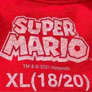 Nintendo Super Mario Long Sleeve T-Shirt Red Tee Crew Neck Video Game thumbnail 5