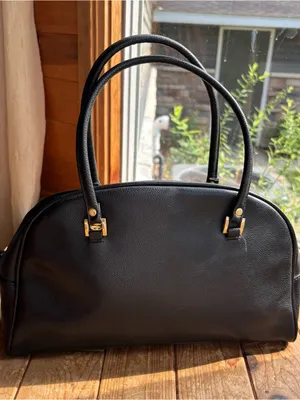 Kathy Ireland Black Structured Shoulder Bag thumbnail 3