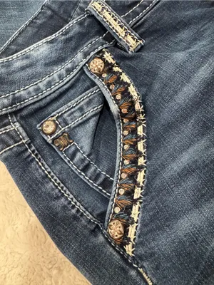 Miss Me Bootcut 28x30 thumbnail 5