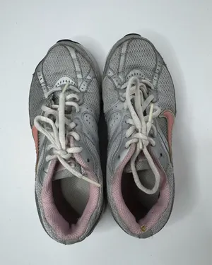 Nike Dart 7 Running Shoes Size 7.5 thumbnail 3