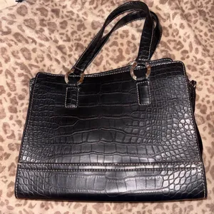 Vintage Y2K Tommy Hilfiger satchel thumbnail 1