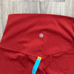 Lululemon Red Rust Leggings Size 2 High rise Align Tights 28” thumbnail 3