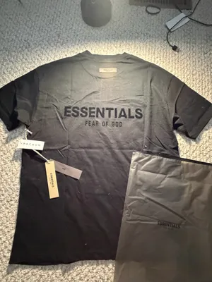 Fear of God Essentials Men’s T-Shirt Oversized thumbnail 2