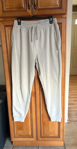 Gymshark neutral tan joggers thumbnail 3
