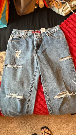 Vintage 550 Levi’s Relaxed Jeans thumbnail 5