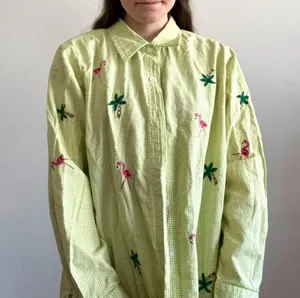 Quacker Factory Green Gingham Beaded Flamingo Top thumbnail 6