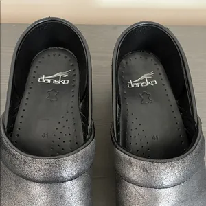 Dansko‎ Professional metallic suede clogs black size 41 thumbnail 4