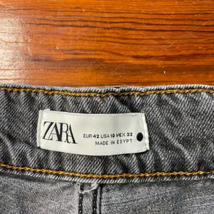 Zara High Rise Wide Leg Baggy Fit Jeans - Size 10 thumbnail 10