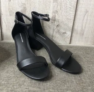 Womens Essentials Shoes Size 8.5 Black Heels Dress Sandals Open Toe Summer thumbnail 1