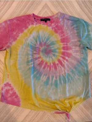 Generation Love Pastel Rainbow Tie-Dye Knotted Hem Crew Neck T-Shirt Size Small thumbnail 1