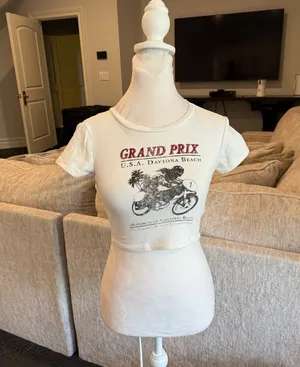 Garage White Graphic Tee - Short Sleeve thumbnail 1