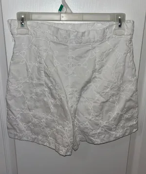 White Zara shorts  thumbnail 1