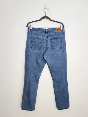 Levi’s Light Wash Mid-Rise Skinny Jeans Size 14 thumbnail 4