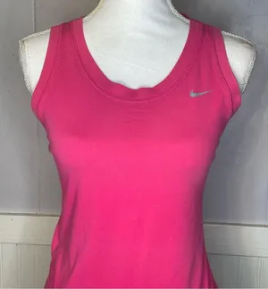 Nike tank Dri-fit cotton tee pink Nike logo size M thumbnail 3