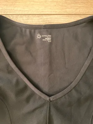 Offline by aerie athletic top cropped size small thumbnail 5