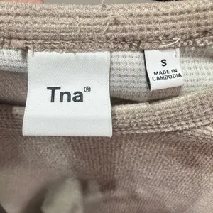 Tna Cropped Long Sleeve Ribbed‎ Waffle Knit Top Taupe Size S Aritzia thumbnail 5