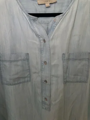 Loft Chambray Tank Top Size XL Light Wash Denim Sleeveless Shirt Pocket thumbnail 5