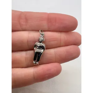 Vintage Dutch Boy Charm Pendant Silver Tone Rhodium Plated Marked Sterling 1.52g thumbnail 5