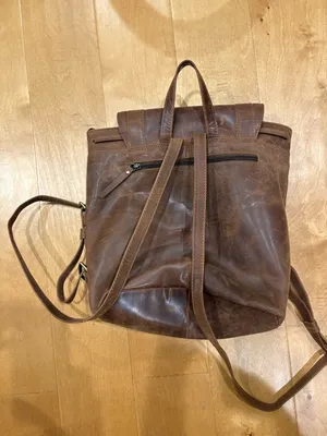 Woodpecker distressed leather finish backpack brown unisex academia thumbnail 5