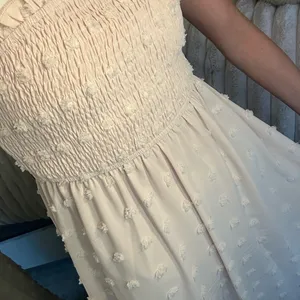 Elegant Pink Smocked Dress thumbnail 4
