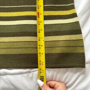 Vintage Rafael Wool Green Yellow Striped Knit Sweater Vest Sleeveless Top Medium thumbnail 2
