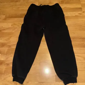 Lululemon‎ Scuba Relaxed High Rise Jogger Black Lightweight Drawstring Size 8 thumbnail 8