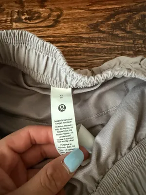 Lululemon Shorts thumbnail 3