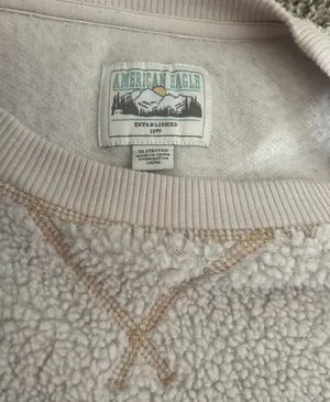 American Eagle Sherpa Crewneck thumbnail 3