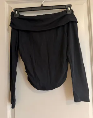 Off the shoulder long sleeve sweater Black Size M thumbnail 1