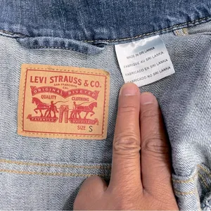 Levi’s Original Trucker Denim Jacket Sz S Blue Stretch Jean Classic S40117 thumbnail 6