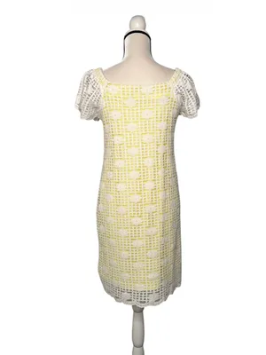 Emma & Michele White Crochet Yellow Underlay Flutter Sleeve Dress Size M thumbnail 2