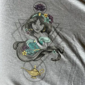 Women's Disney Princess Jasmine Sweatshirt XXL thumbnail 4
