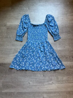 Reformation Elle Floral Puff Sleeves Smocked Bodice Square Neck Mini Dress Sz 0 thumbnail 3