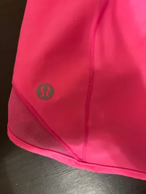Lululemon Hotty Hot Shorts 4" thumbnail 3