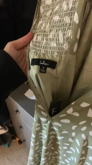 Green printed Lulus midi dress thumbnail 2