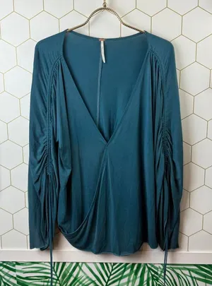Free People Salt N Peppa Surplice Drawstring Sleeve Blue Top - Size - Medium thumbnail 1