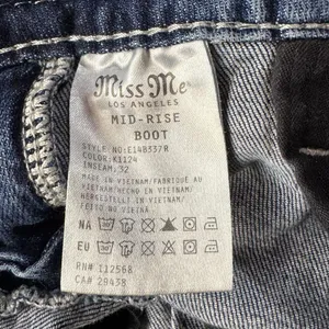 Miss Me SZ 26 Mid-Rise Boot Jeans Distressed Whiskered Stretch Zip-Fly Pockets thumbnail 11