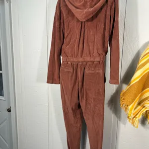 Young Fabulous & Broke Women’s Brown Velour Pant Suit Size Small EUC thumbnail 5