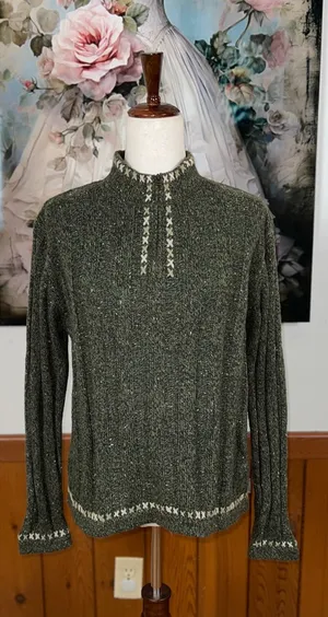 Nice Vintage Y2K Woolrich Ramie Cotton & Wool Sweater! thumbnail 1